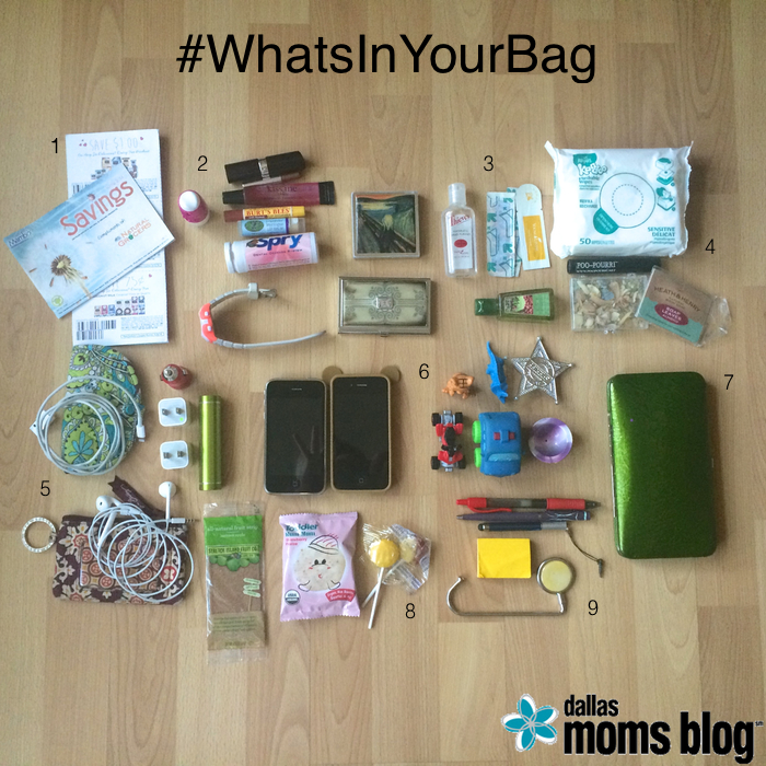 #WhatsInYourBag | Dallas Moms Blog