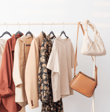 A capsule wardrobe in pretty mauve and neutral tones with 2 handbags