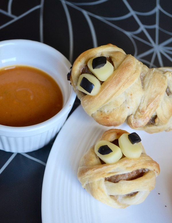 DMB - Kid Friendly Halloween Meal - Mummy Meatballs