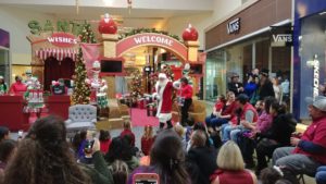 Grapevine Mills Santa