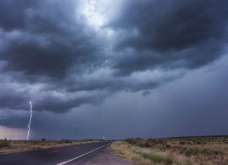 tornado in the distance, how to talk to kids about tornadoes