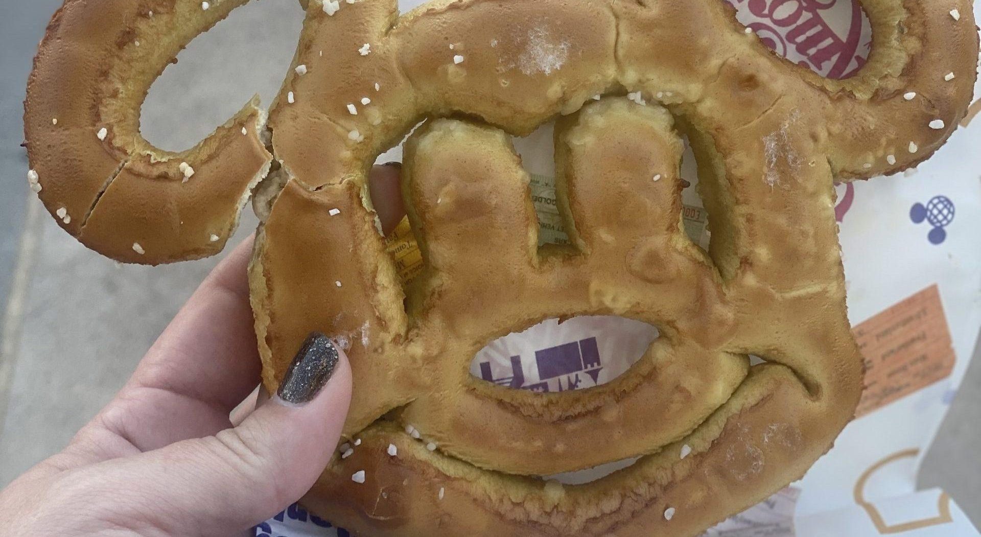 Mickey Pretzel